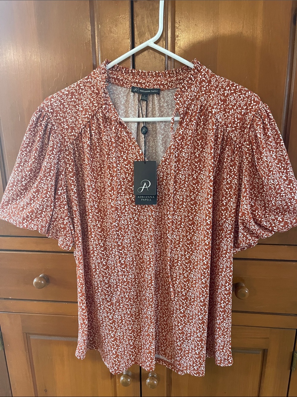 Adrianna Papell Rust Floral Puff-Sleeve V-Neck Blouse